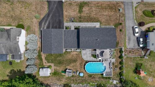 17 Sharon Dr, Middletown, NY 10941-1612