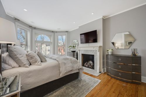 619 Belden Ave, Chicago IL 60614-3305 exterior