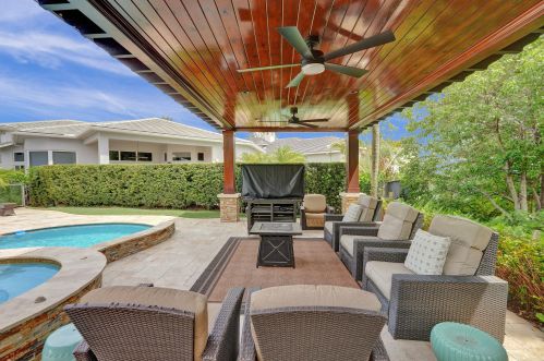 5052 24 Cir, Boca Raton FL 33431-4330 exterior