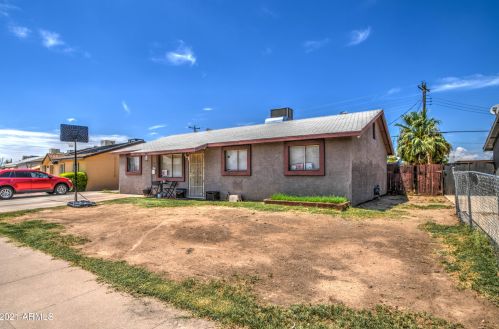 6934 Coolidge St, Phoenix, AZ 85033-1912