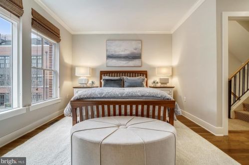 1125 Royal St, Alexandria VA 22314-4310 exterior