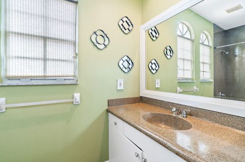 1710 2 Ave, Boca Raton FL 33432-7229 exterior