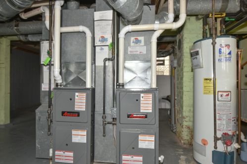 1754 65, Milwaukee WI 53214-3249 exterior