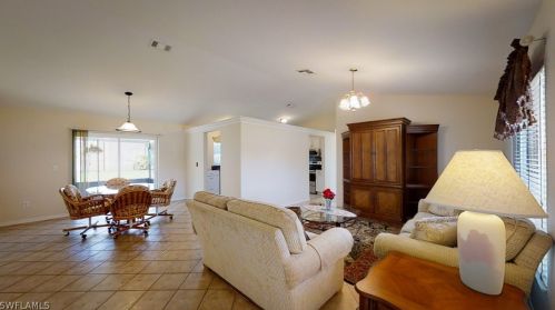 1119 Grv Dr, Naples FL 34120-1423 exterior