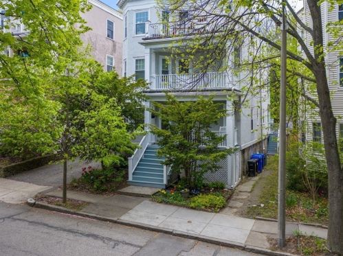 110 Browne St, Brookline MA  02446-7008 exterior