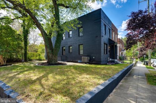 4207 Eads St, Washington DC 20019-3440 exterior