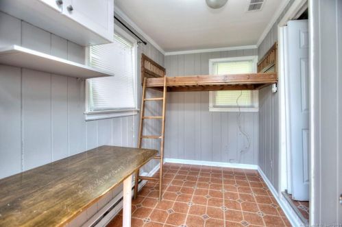 152 New Canaan Ave, Norwalk CT 06850-1916 exterior