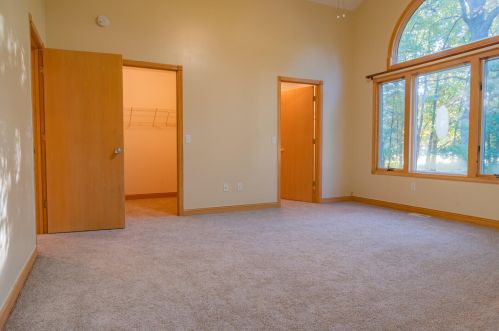 3470 Polonaise Dr, Meskegon MI 49442-1775 exterior