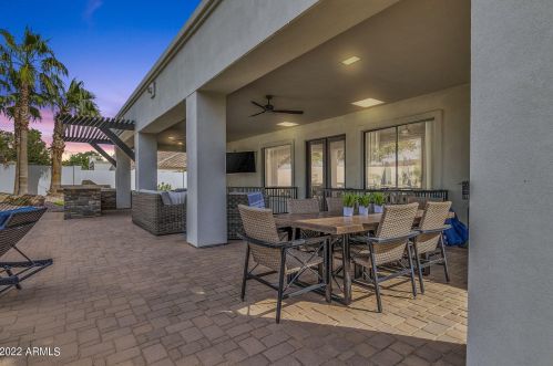 2090 Cedar Pl, Chandler AZ 85249-3533 exterior