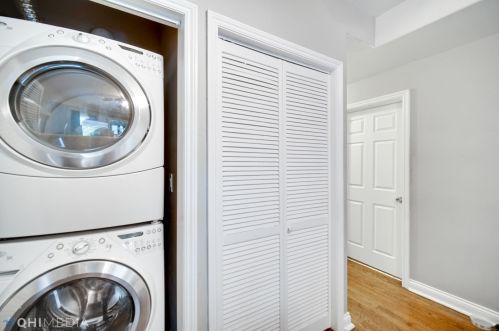 7009 Indiana Ave, Chicago IL 60628-1411 exterior