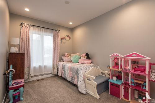 3848 Wolcott Ave, Chicago IL 60636-1636 exterior