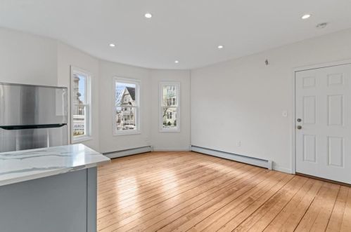 35 Felix St, Providence RI  02908-4836 exterior