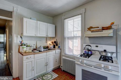 404 Ross St, Lancaster PA 17602-1944 exterior