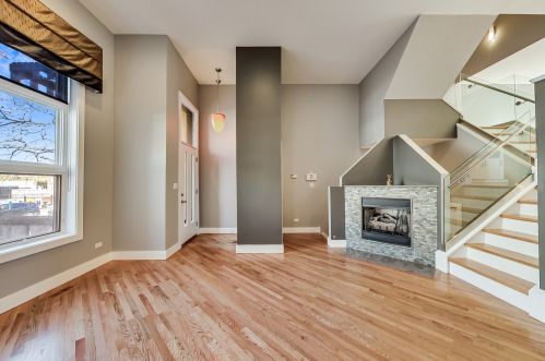 1421 Leavitt St, Chicago, IL 60622-1816