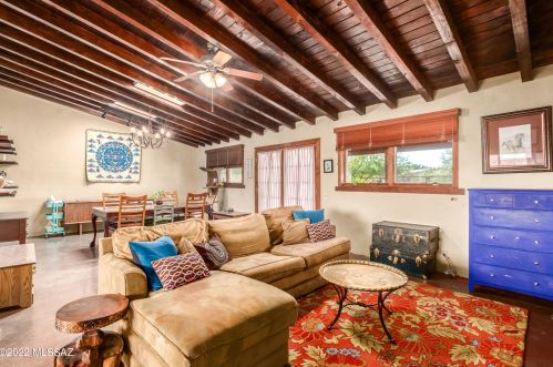 6441 Abington Rd, Tucson AZ 85743-9701 exterior