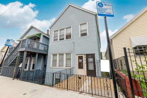 2853 Farrell St, Chicago, IL 60608-5620