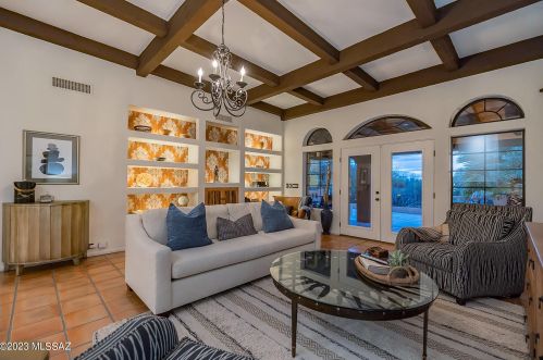 6730 Chapultapec Cir, Tucson AZ  85750-1001 exterior