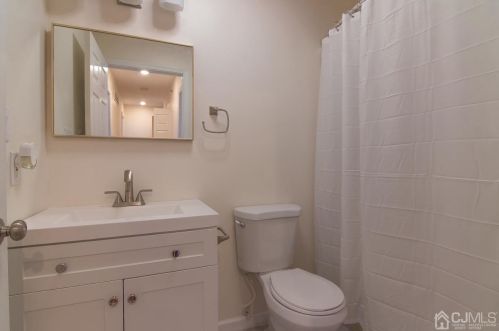 127 Baldwin St, New Brunswick NJ 08901-2928 exterior