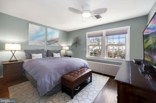 2334 Huidekoper Pl, Washington DC 20007-1827 exterior