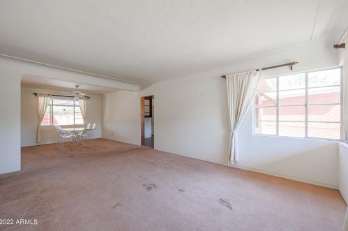 5641 7 Dr, Phoenix AZ 85029-1805 exterior