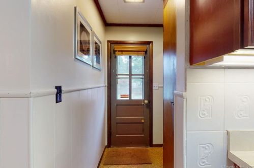 49 Clinton Ave, Norwalk CT 06854-1501 exterior