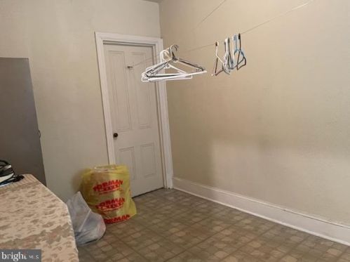 2837 Lawrence St, Philadelphia PA 19120-2803 exterior