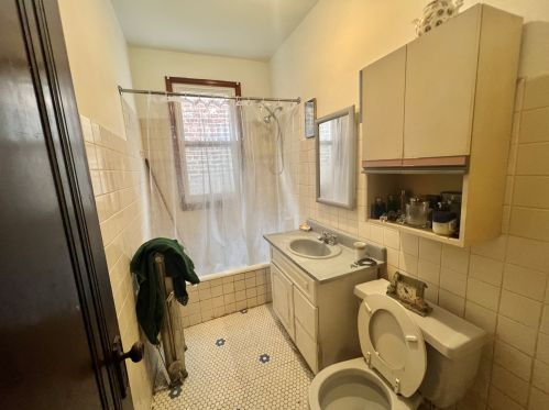 3618 Sacramento, Chicago IL 60632-2310 exterior