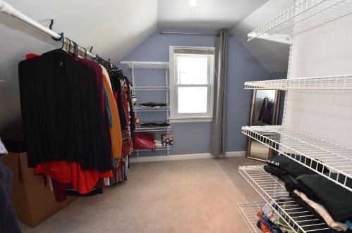 935 113, Milwaukee WI 53226-3401 exterior