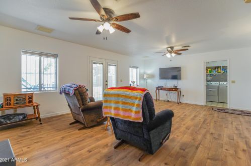 4701 40 Dr, Phoenix AZ 85019-1428 exterior