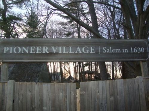 11 Smt Ave, Salem MA 01970-4719 exterior