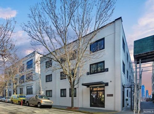 518-536 Gregory Ave, Union City NJ  07086 exterior