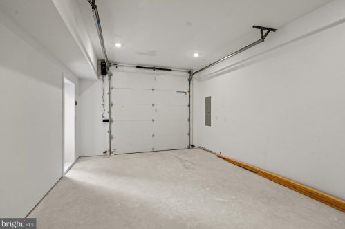 4315 Boone St, Philadelphia PA 19128-5003 exterior