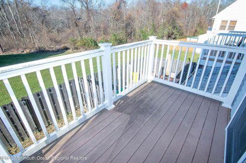 47 Colonial Ct, Jackson Twp NJ 08527-2264 exterior