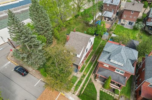 416 Maple St, Pittsburgh PA  15122-1540 exterior