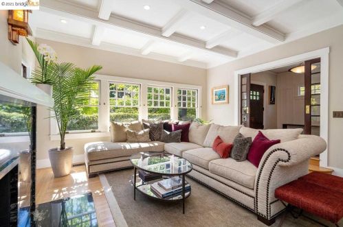 2731 Claremont Blvd, Berkeley CA 94705-1321 exterior