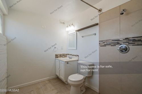 8217 19th St, Tucson AZ  85710-5915 exterior