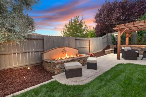 3124 Aldridge Way, Folsom CA  95762-9513 exterior