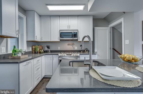 526 48th Pl, Washington DC  20019-4701 exterior