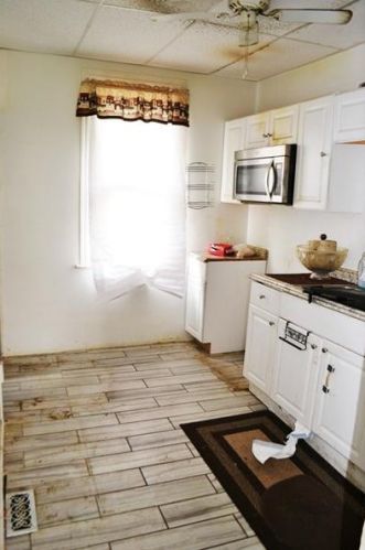 107 Lenox Ave, Pittsburgh PA 15221-4318 exterior