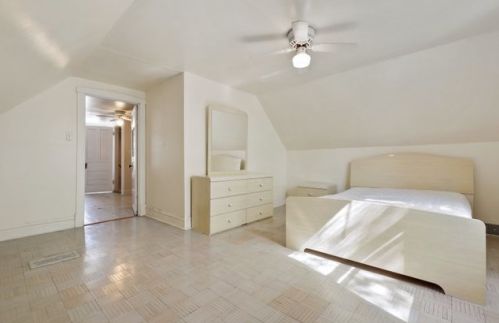 3320 Drake Ave, Chicago IL 60659-4420 exterior