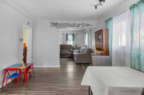 1224 Valley Ave, Grand Rapids MI 49504-2965 exterior