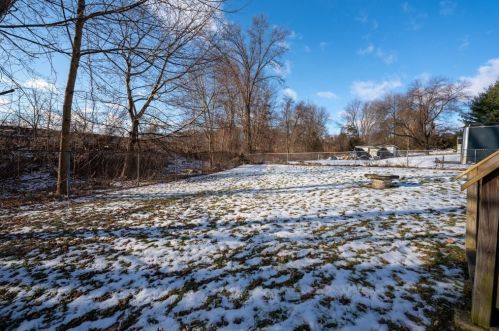 119 Highland Ave, West Springfield MA 01089-1017 exterior