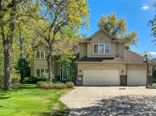 6892 Cambridge Rd, Prior Lake, MN 55379-7037
