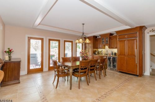 1 Briarcliffe Dr, Scotch Plains NJ 07076-2314 exterior