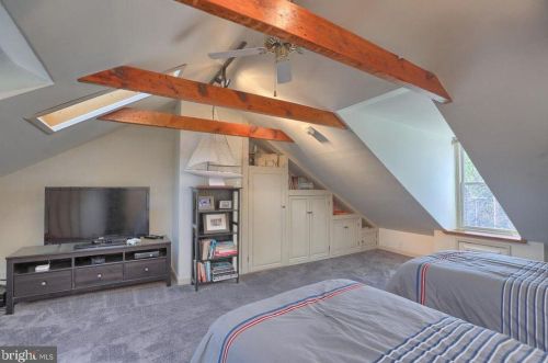 311 Chestnut St, Lancaster PA 17602-2707 exterior