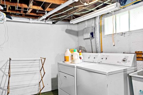 5305 Colorado St, Duluth MN 55804-1615 exterior