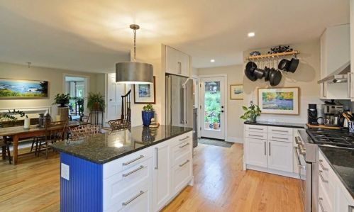 114 Oak Hill Rd, Pittsburgh PA  15238-3016 exterior