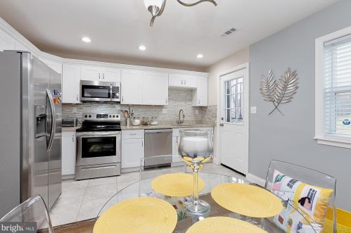 34 Elmira St, Washington DC 20032-5873 exterior