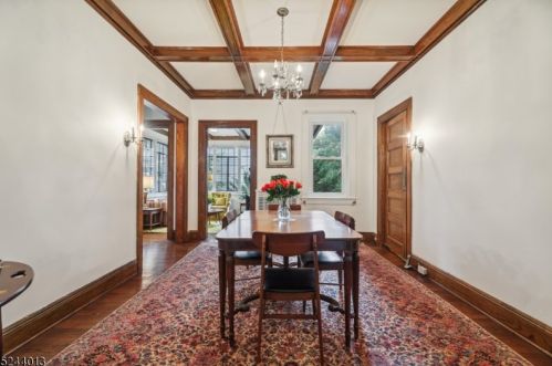 117 Maplewood Ave, Maplewood NJ 07040-1233 exterior