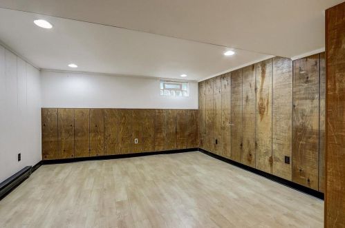 936 Currie Pl, Milwaukee WI 53213-3006 exterior